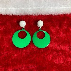 2/$12 Vintage earrings featuring white dome stud and green hoop
